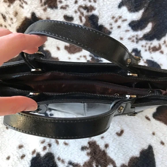 Classic Black Faux Leather Tote Bag With Removable Strap - Picture 6 of 13